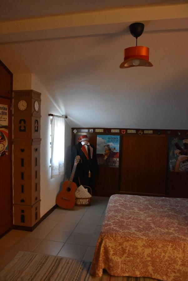 Casa Mouramortina 빌라 노바 드 포이아르스 외부 사진